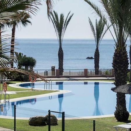Cn-340 Suites Estepona Buitenkant foto