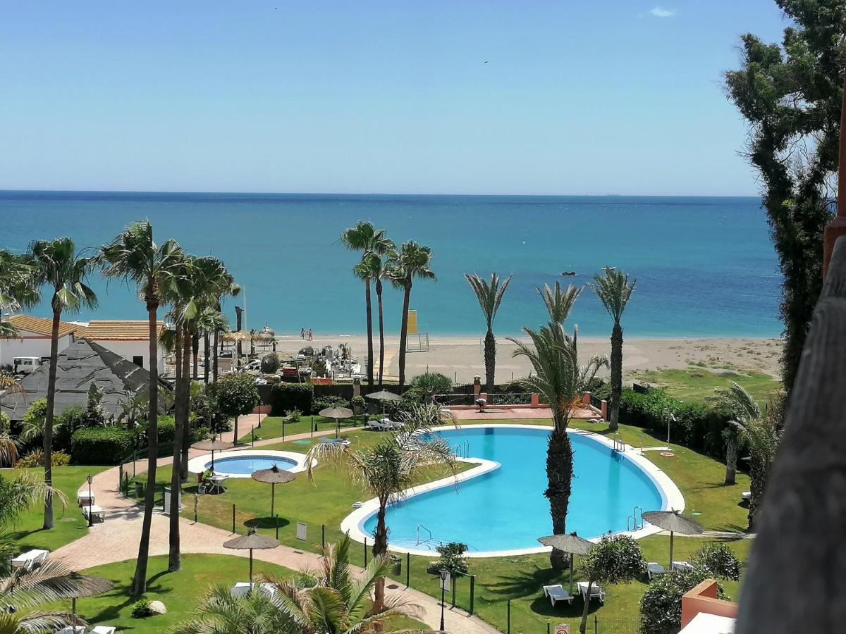 Cn-340 Suites Estepona Buitenkant foto